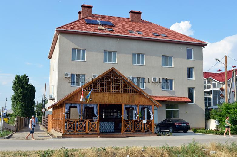 Barbaris Hotel Zaliznîi Port Exterior foto