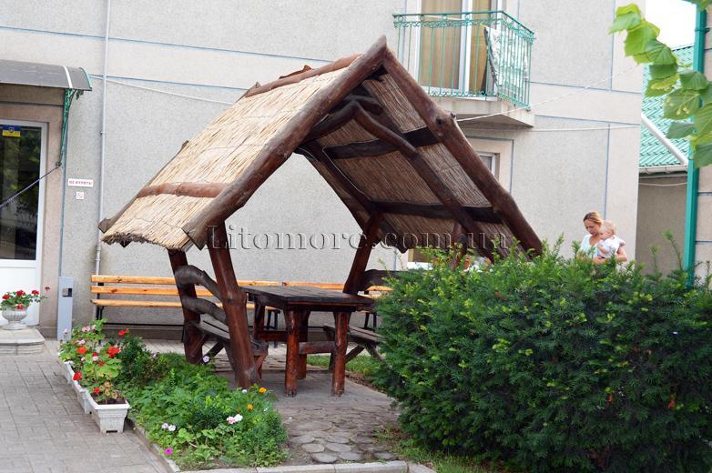 Barbaris Hotel Zaliznîi Port Exterior foto